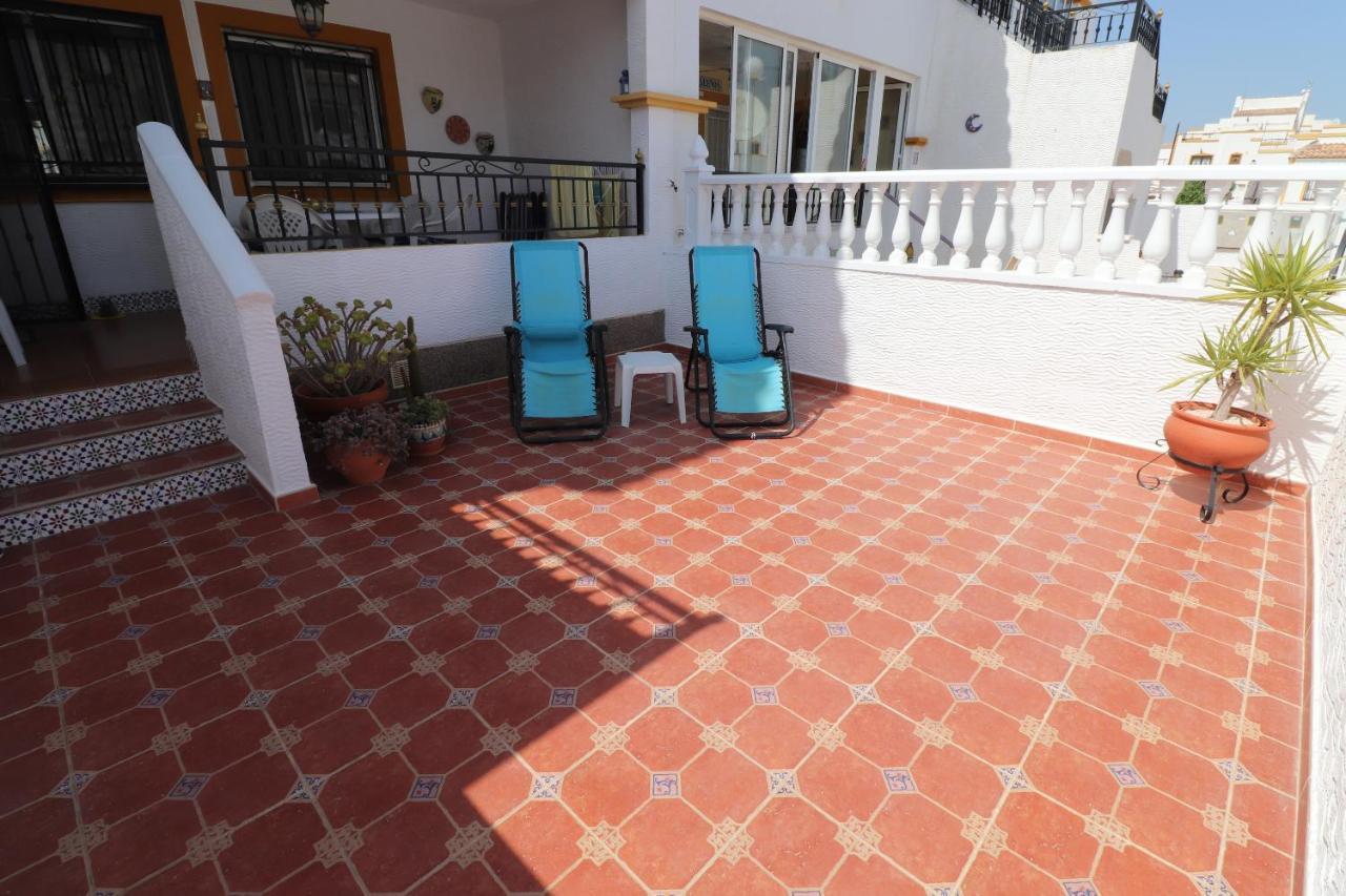 Vistabella Golf Flat With Access To Pool And Parking Villa Orihuela Exteriör bild